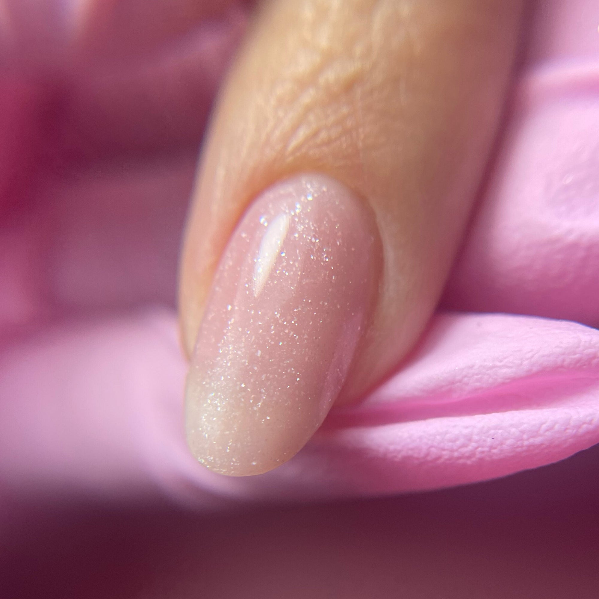 Rubber-Base-glitter-nude2-scaled-1.jpg